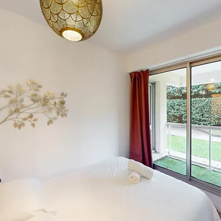 Superbe T2 Avec Parking Prive Au Coeur De アパート *