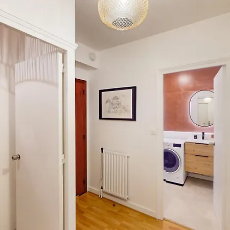 Superbe T2 Avec Parking Prive Au Coeur De アパート ナント