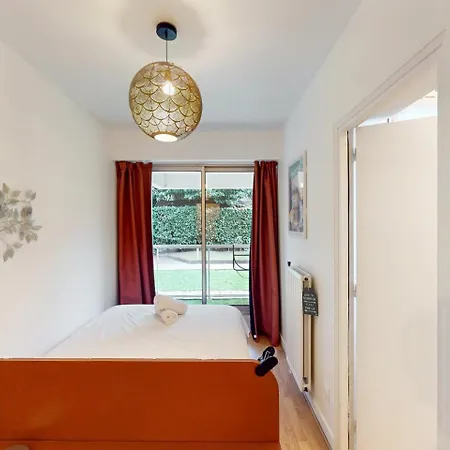 アパート Superbe T2 Avec Parking Prive Au Coeur De ナント