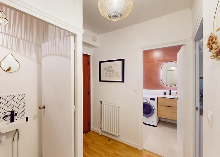 Superbe T2 Avec Parking Prive Au Coeur De Apartment Nantes