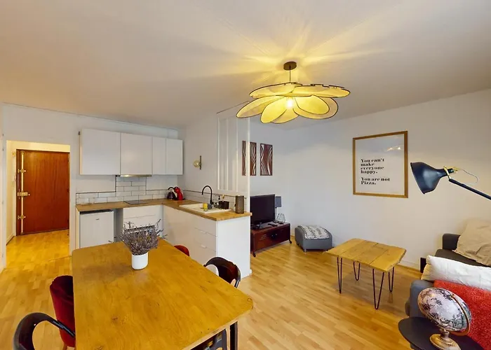 Superbe T2 Avec Parking Prive Au Coeur De Apartmán